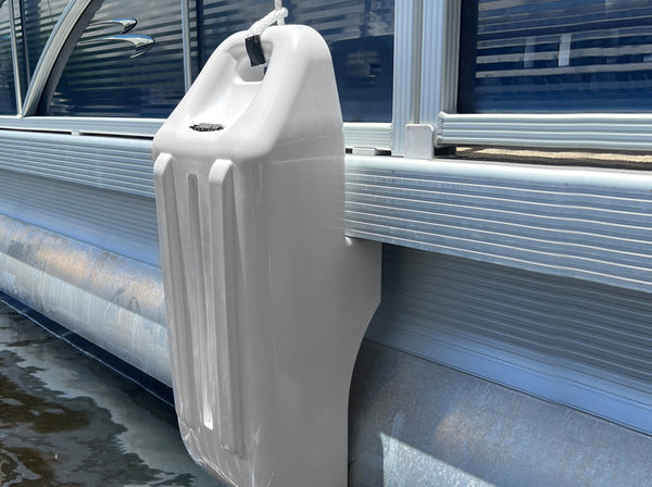New Pontoon Fenders Offer More Surface Area and Fender Stability